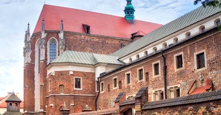 Odkryto nowy fragment muru obronnego w Krakowie. Wybudowano go w XIV w.