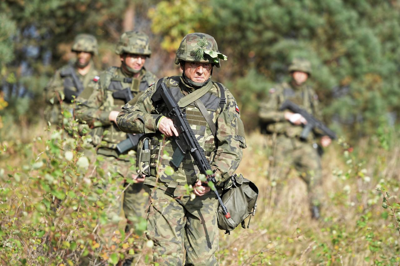 Manewry Anakonda-18. Organizacje paramilitarne dostaną atrapy zamiast broni. Wątpliwości USA wobec organizacji