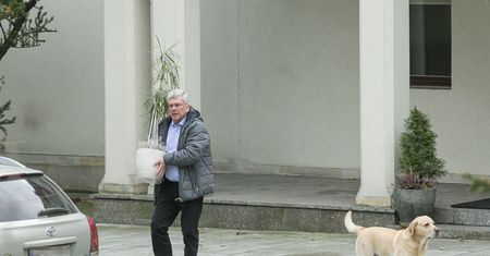 Stanisław Karczewski opuścił rządową willę. Wyprowadzka wicemarszałka Senatu
