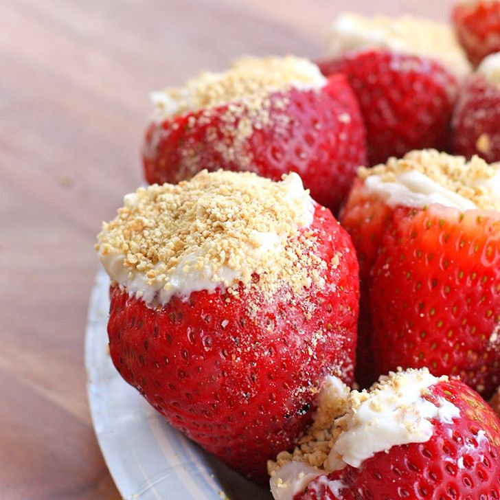 Cheesecake Stuffed Strawberries