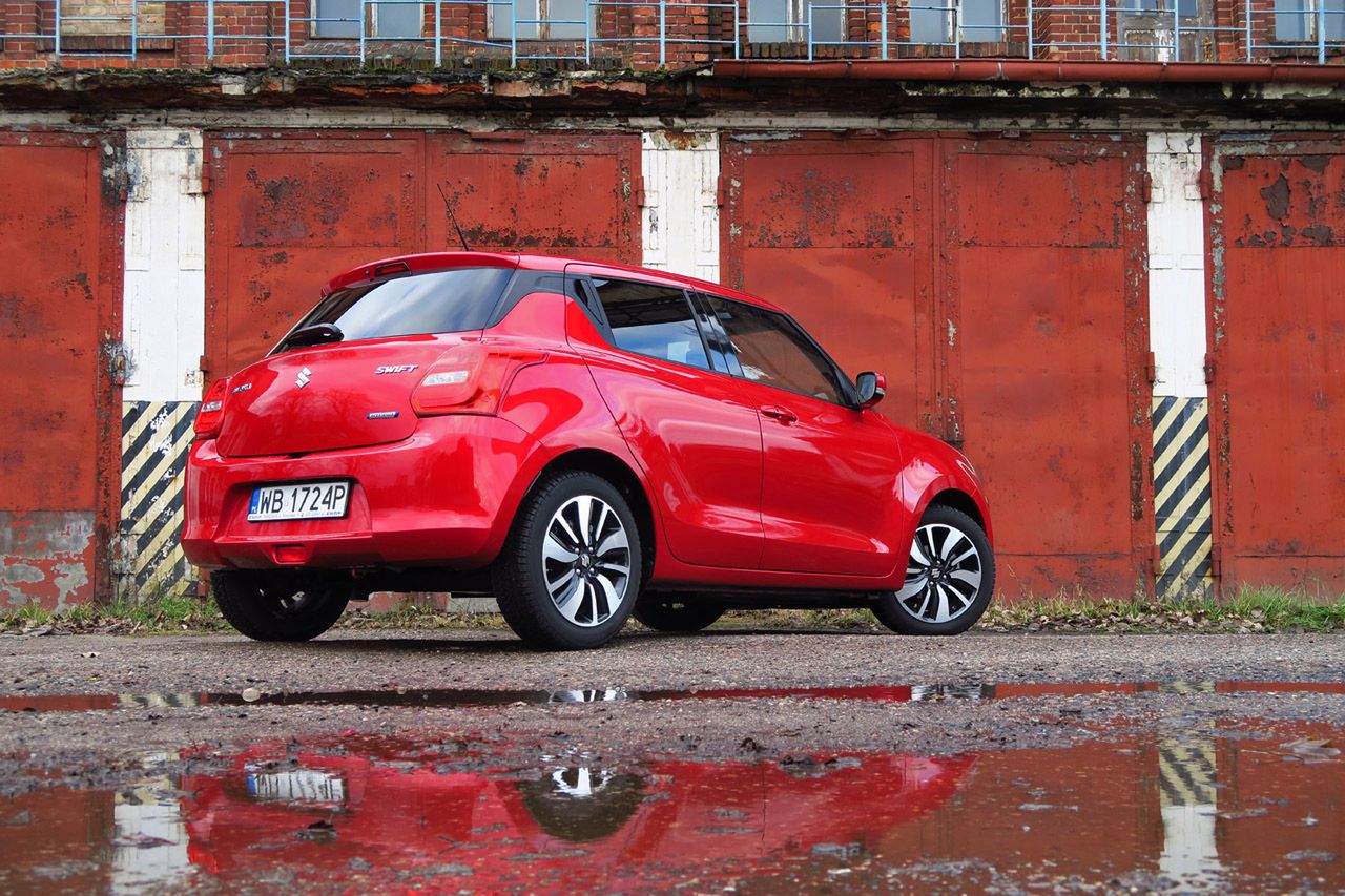 Suzuki Swift 