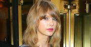 Taylor Swift zawsze wybiera drogie marki. Tym razem też ma torebkę Prady i buty Elie Saab, ale top i spódnica są z popularnej sieciówki!