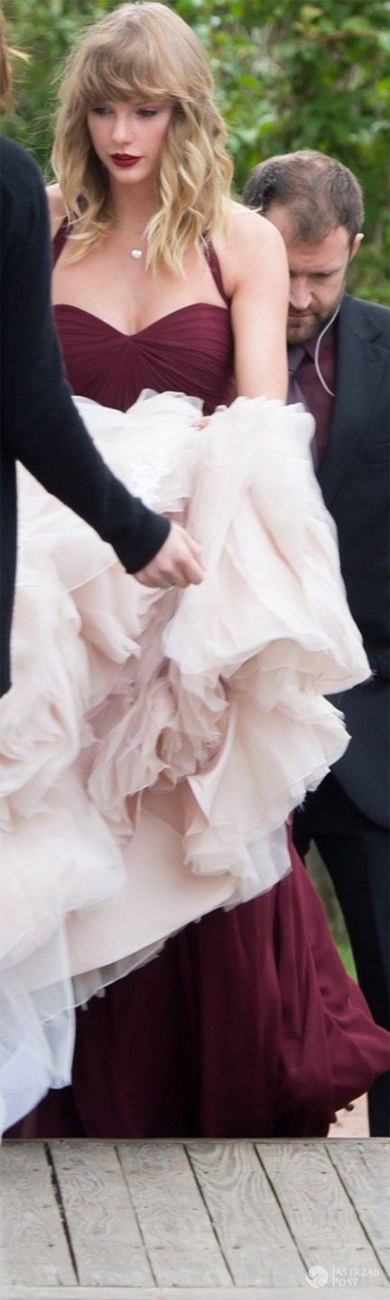 Taylor Swift na ślubie przyjaciółki
