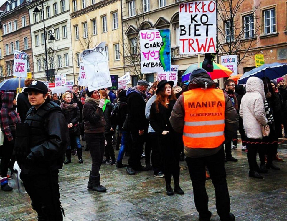 "Aborcja w obronie życia". Zobacz zdjęcia z manifestacji