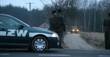 Pilot wcale nie katapultował się? Dwie wersje MON ws. MiGa-29