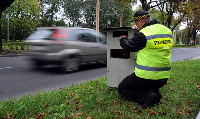 Strażnicy miejscy się boją. Bez fotoradarów są niepotrzebni?