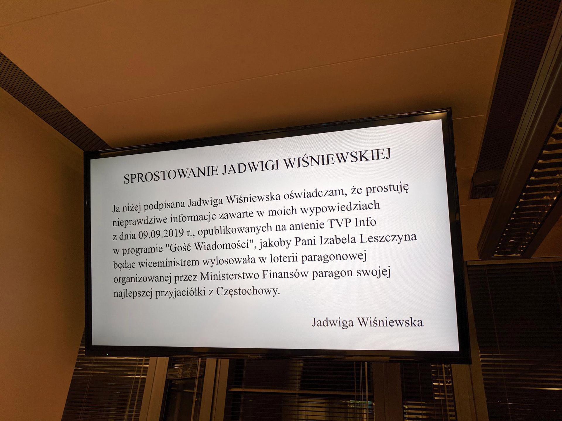 TVP Info opublikowała przeprosiny Jadwigi Wiśniewskiej 