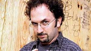 Robert Smigel jest amerykańskim komikiem, a jego nieodłącznym towarzyszem jest Triumph - komiczny pies