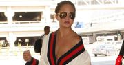 LOOK OF THE DAY: Chrissy Teigen w kardiganie Gucci