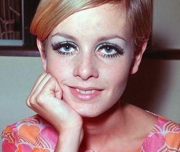 Trendy w makijażu lat 60.