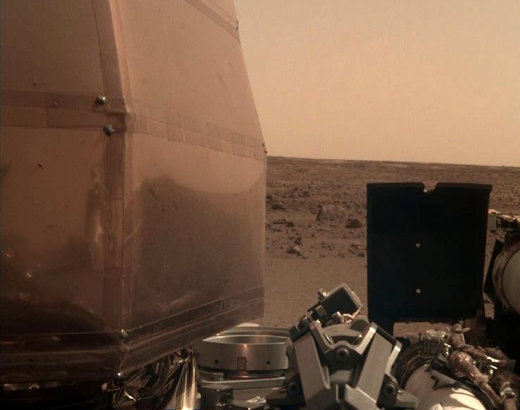 Selfie z Marsa. NASA publikuje pierwsze zdjęcie
