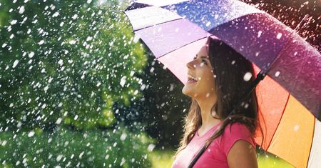Twój parasol na wiosnę – 5 sposobów na wiosenne przesilenie