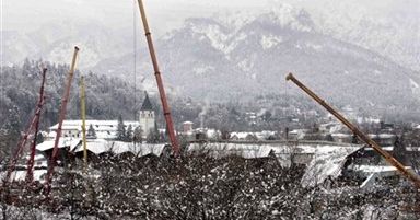 Ratownicy wydobyli 12. ciało spod gruzów w Bad Reichenhall