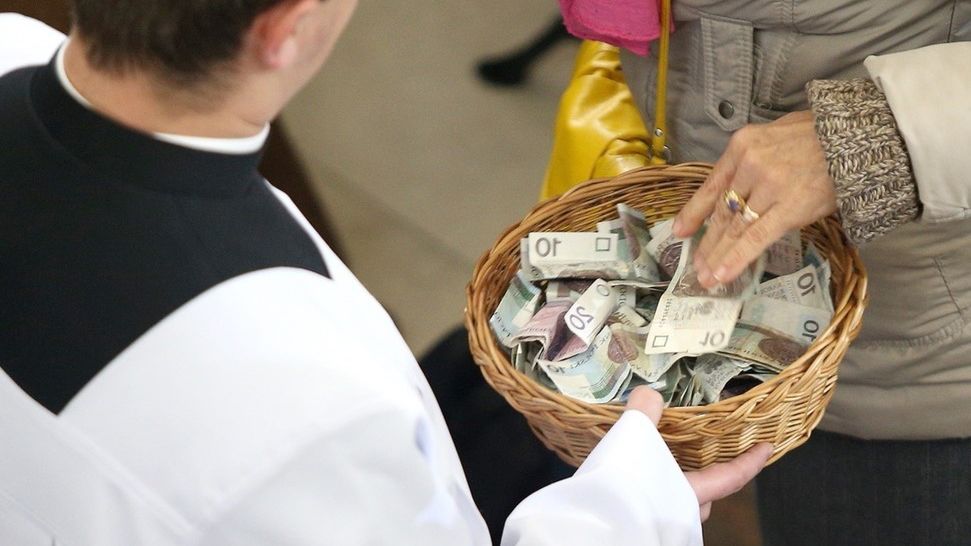 kościół religia taca