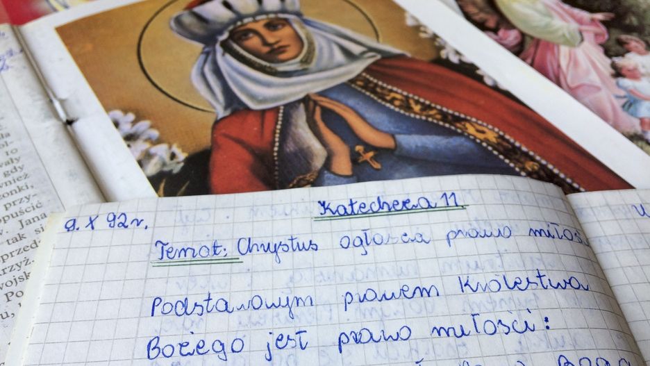 Lekcje religii organizowane są w szkołach od 1990 r.