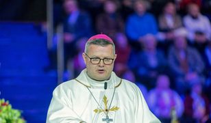 Bp Śmigiel chce "prawdy" ws. ks. Jankowskiego. "Tylko jak to zweryfikować?"