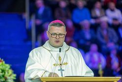 Bp Śmigiel chce "prawdy" ws. ks. Jankowskiego. "Tylko jak to zweryfikować?"