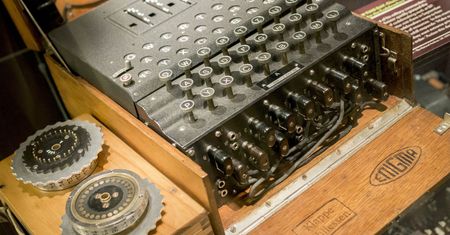Oryginalna Enigma trafi do polskiego muzeum. Jest warta 200 tys. dolarów