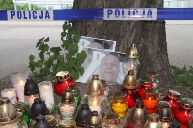 Policjanci widzieli nagrania z komisariatu już dwa tygodnie po śmierci Stachowiaka