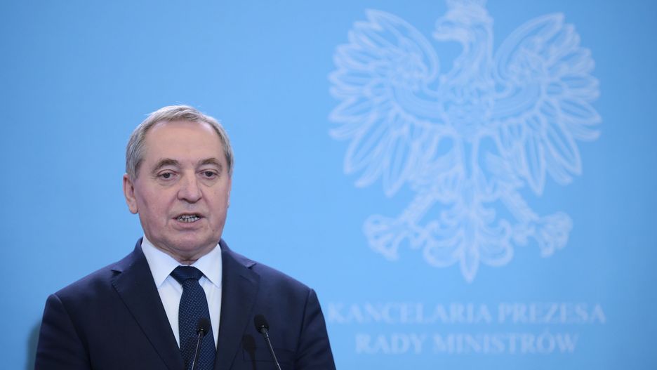 Henryk Kowalczyk, minister środowiska.