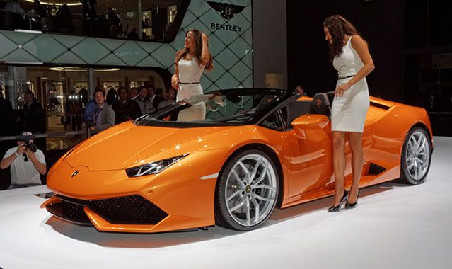 Lamborghini Huracan Spyder: otwarta drogowa wyścigówka