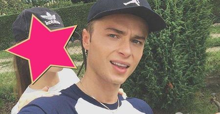 Patryk Pniewski pozuje z siostrą na Instagramie. Podobni?