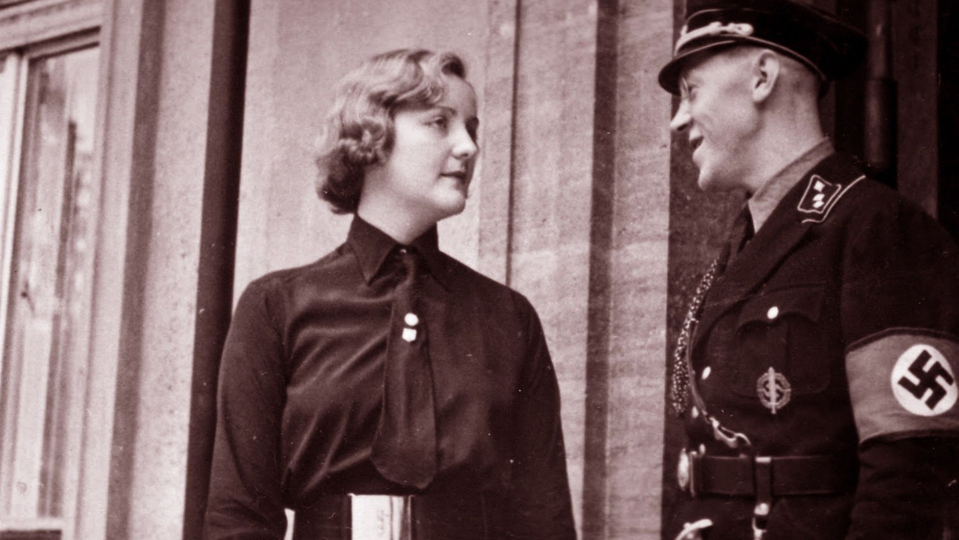 Unity Mitford z Fritzem Stadelmannem, adiutantem Hitlera, w Berlinie w 1933 r.