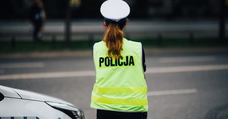 Ogromny korek w alei Prymasa Tysiąclecia. Zderzyły się cztery samochody