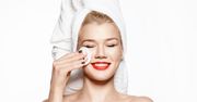 Jak oczyszczać twarz, kiedy masz skórę suchą, dojrzałą lub trądzikową? Wypróbuj sprawdzone metody