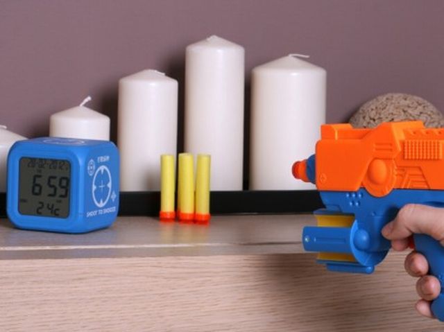 budzik pistolet