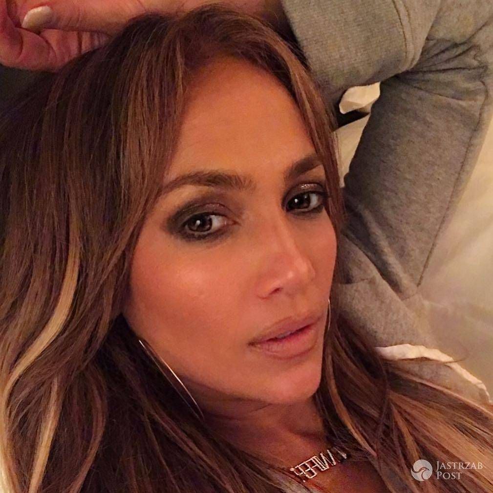 Jennifer Lopez rozebrała się do stanika na swoim show