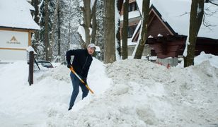 Tabliczka "Uwaga, ślisko!" nie wystarczy. Zimowe obowiązki właścicieli nieruchomości