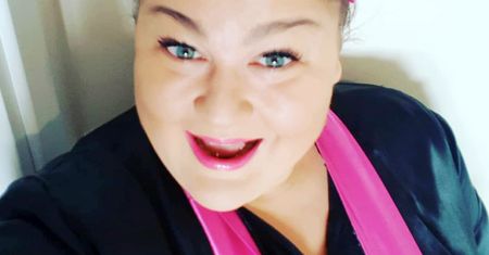 Dominika Gwit zbiera same ochy i achy za stylizację. Dzięki takiemu zestawieniu ubyło jej co najmniej o połowę