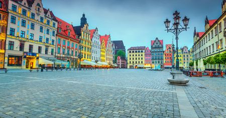 Wrocław: nożownik zaatakował kobietę. Sprawcy nadal nie schwytano