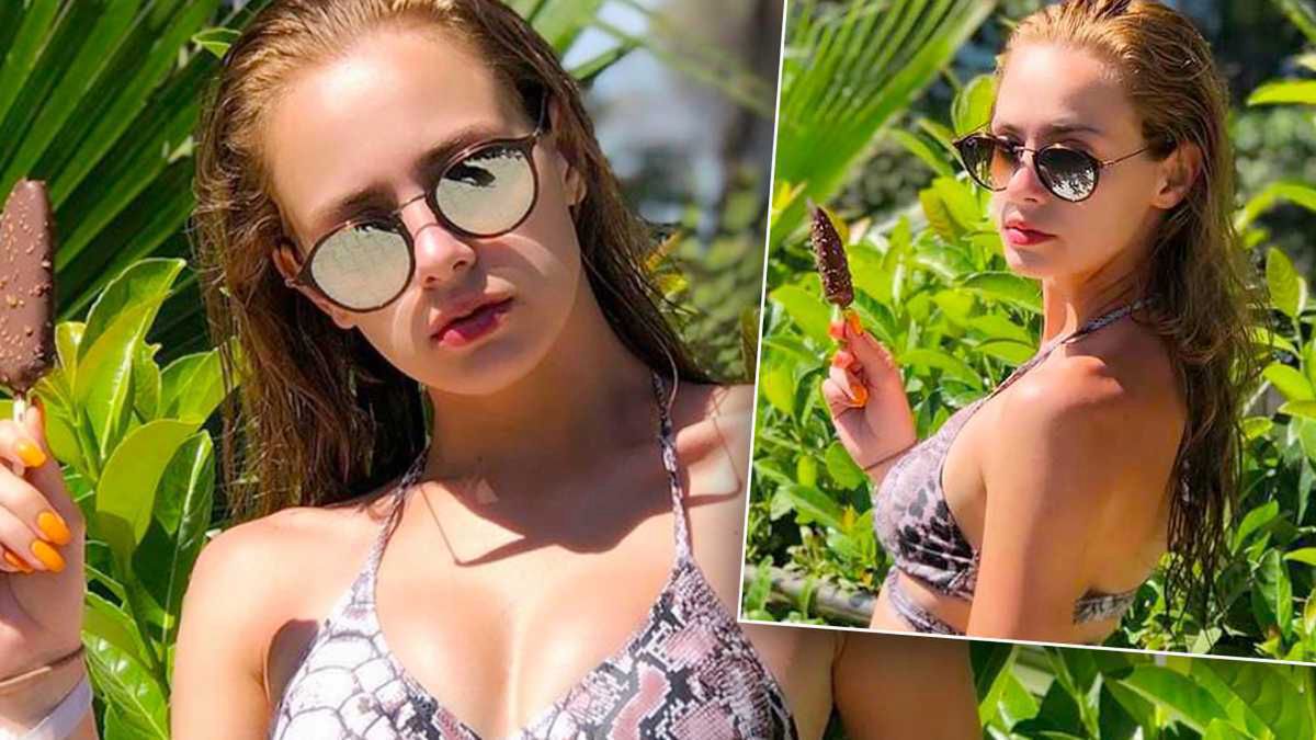 Wiktoria Gąsiewska zajada się lodem w skąpym bikini! Tego widoku długo nie zapomnicie!