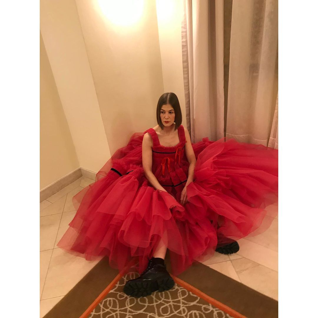 Rosamund Pike - Złote Globy 2021