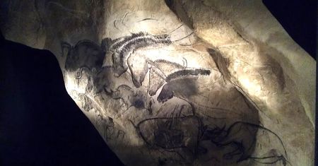 Francja - grota Chauveta na liście UNESCO