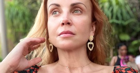 44-letnia Katarzyna Zielińska w bikini. Rudowłosa aktorka zafundowała fanom niezłe widoki