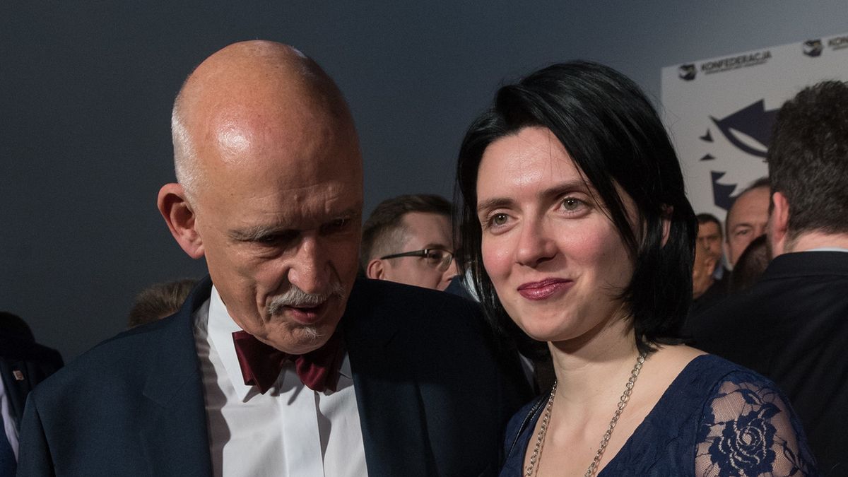 Dominika Sibiga jest żoną Janusza Korwin-Mikkego od 2016 r.