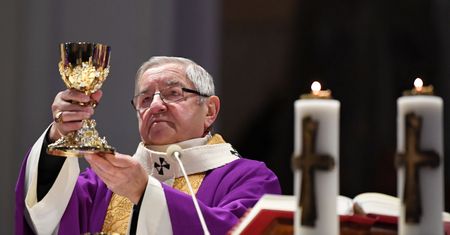 TYLKO w WP. Polacy bezlitośni dla biskupów tuszujący pedofilię (Badanie)