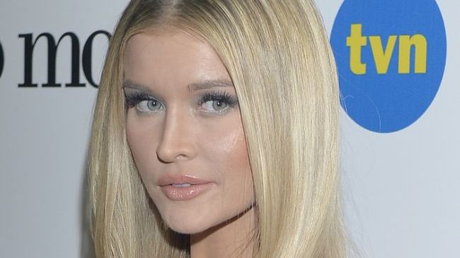 Joanna Krupa 
Fotografia: AKPA