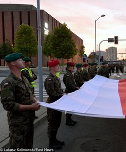 15 sierpnia – Święto Wojska Polskiego. Polakom podoba się pomysł organizacji wojskowych defilad