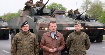 Defilada w Warszawie. Błaszczak wyjaśnia