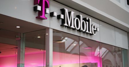 Aplikacja T‑Mobile wchodzi w ostatnią fazę beta testów. Pomóż ją przetestować i zgarnij 10 GB w prezencie.