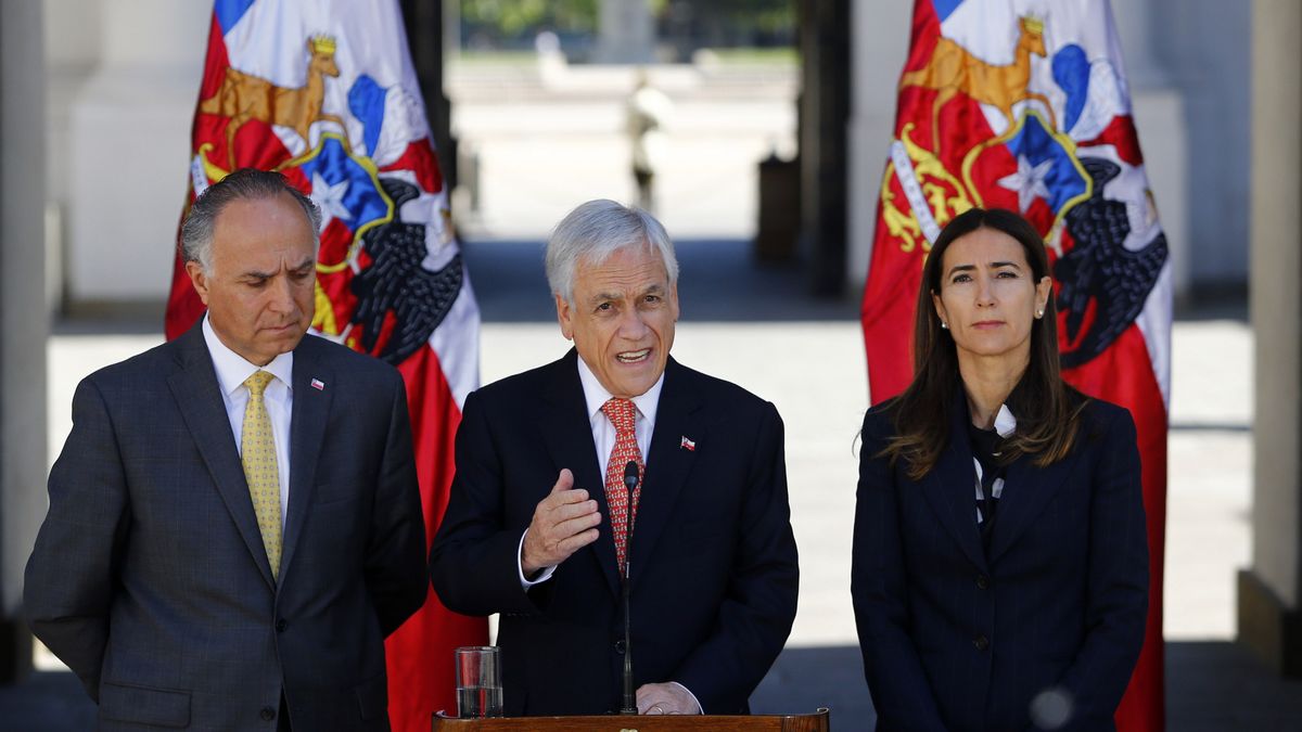 Prezydent Chile Sebastian Pinera odwołał dwie ważne konferencje.