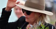 Grażyna Szapołowska zawsze była fanką blondu. Jak będzie tym razem? Wrzuciła zdjęcie prosto z fotela!