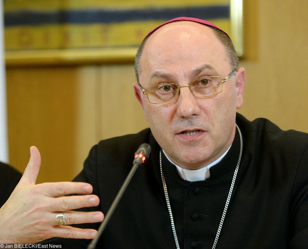 Prymas Wojciech Polak przekonuje, że Kościół katolicki wyjaśni również przyczyny tuszowania przez biskupów przypadków pedofilii. 
