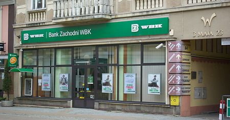 Banki robią wiosenne porządki. Uwaga na przerwy w pracy