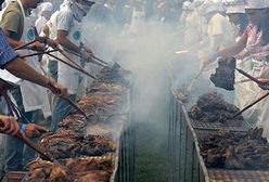 Rekord świata: grill z... czternastu ton wołowiny