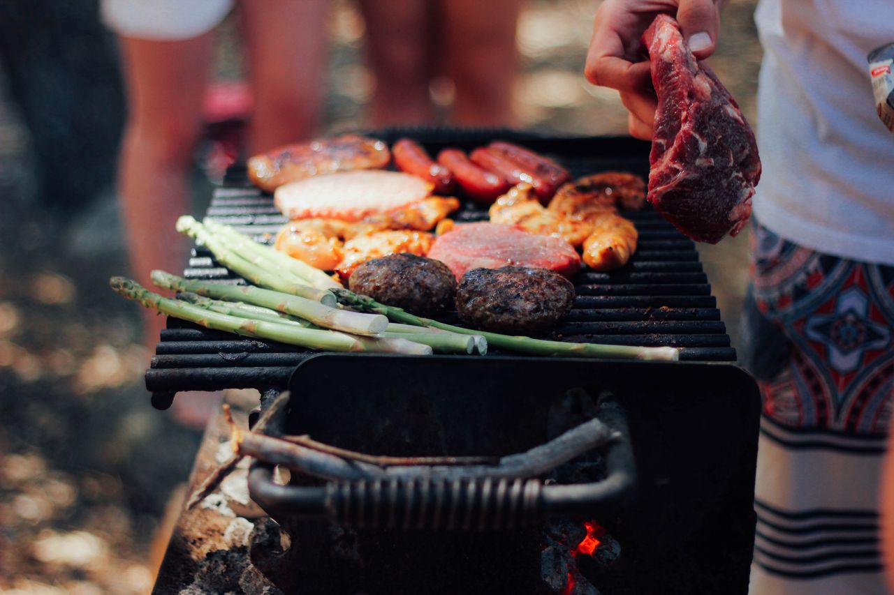 To koszmarne grillowanie, czyli co może zrujnować majówkę